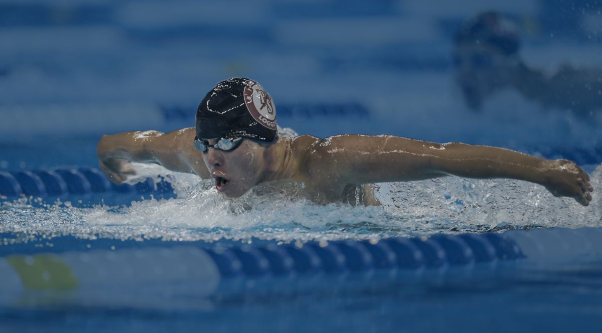 College Club Swimming - Clubs - Home